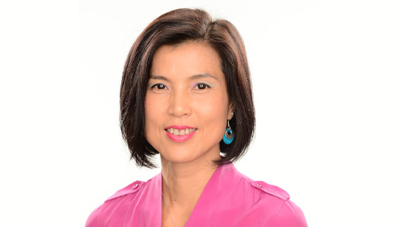 Headshot of Dr Tess Huynh.